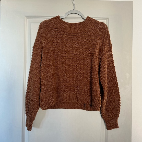 Rust Sweater - Picture 1 of 4